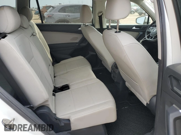 2018 Volkswagen Tiguan SEL with VIN 3VV2B7AX5JM161449, listed as a Copart auction lot 59318875 with 73,343 mi miles and Salvage title. Bid and sale history available at DreamBid. Image 10.