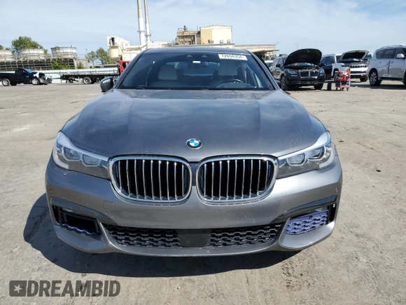 2018 BMW 7 Series 740e xDrive iPerformance with VIN WBA7J2C54JG938233, listed as a Copart auction lot 72694354 with 83,122 mi miles and Salvage Title. Bid and sale history available at carsss.com. Image 5.