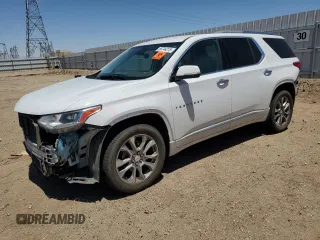 2018 Chevrolet Traverse Premier z VIN 1GNEVJKWXJJ249391, wystawiony jako Copart lot #56744215 z przebiegiem 122 811 mil mil oraz Szkoda całkowita • Salvage title. Historia ofert i sprzedaży dostępna na DreamBid. Obrazek 1.