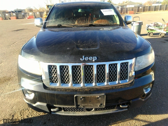 2012 Jeep Grand Cherokee Overland with VIN 1C4RJFCT8CC268410, listed as a IAAI auction lot 41823909 with 205,940 mi miles. Bid and sale history available at carsss.com. Image 6.