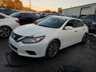 2017 Nissan Altima SV with VIN 1N4AL3AP9HC278372, listed as a Copart auction lot 80581324 with 151,014 mi miles and Salvage title. Bid and sale history available at DreamBid. Image 1.