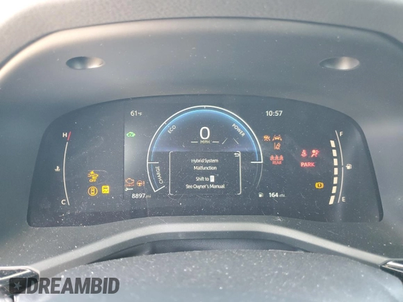 2025 Toyota Camry LE z VIN 4T1DAACK8SU101697, wystawiony jako Copart lot #47858965 z przebiegiem 8 897 mil mil oraz Szkoda całkowita • Salvage title. Historia ofert i sprzedaży dostępna na DreamBid. Obrazek 9.
