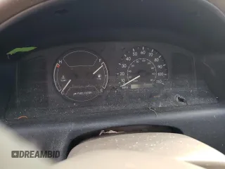 2000 Chevrolet Prizm z VIN 1Y1SK5280YZ405636, wystawiony jako Copart lot #41633235 z przebiegiem Nie podano mil oraz Nie do naprawy • Non repairable. Historia ofert i sprzedaży dostępna na DreamBid. Obrazek 9.