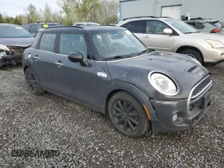 2016 MINI Hardtop 4 Door S with VIN WMWXU3C50G2B66741, listed as a Copart auction lot 52871335 with 53,653 mi miles and Salvage title. Bid and sale history available at DreamBid. Image 4.