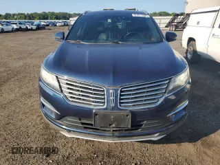 2017 Lincoln MKC Reserve with VIN 5LMCJ3D99HUL03201, listed as a Copart auction lot 61611685 with 83,578 mi miles and Clean title. Bid and sale history available at DreamBid. Image 5.