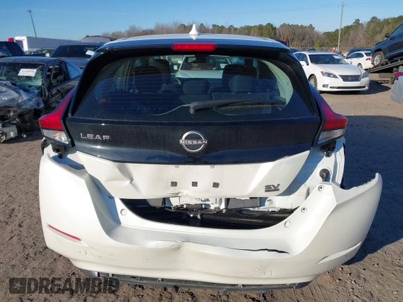 2023 Nissan LEAF SV Plus z VIN 1N4CZ1CV4PC558920, wystawiony jako IAAI lot #41332755 z przebiegiem 15 893 mil mil oraz . Historia ofert i sprzedaży dostępna na DreamBid. Obrazek 16.