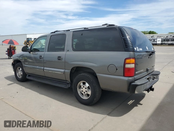 2000 Chevrolet Suburban LT with VIN 3GNFK16T0YG201987, listed as a Copart auction lot 52521885 with 282,794 mi miles and Salvage Title. Bid and sale history available at carsss.com. Image 2.