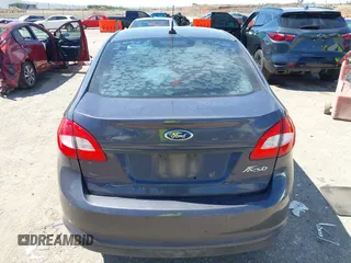2013 Ford Fiesta S с VIN 3FADP4AJ7DM207683, выставлен на аукционе IAAI как лот 42220602 с пробегом 129 549 миль миль и . История ставок и продаж доступна на DreamBid. Изображение 16.