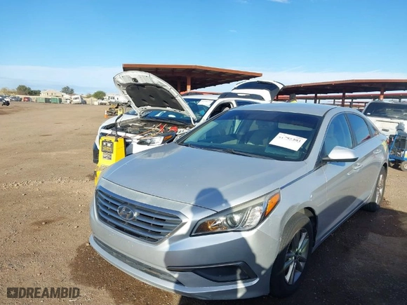 2016 Hyundai Sonata 2.4L SE with VIN 5NPE24AF9GH365932, listed as a IAAI auction lot 41785393 with 176,356 mi miles. Bid and sale history available at carsss.com. Image 2.