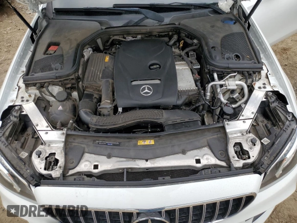 2018 Mercedes-Benz E 300 with VIN WDDZF4JB2JA329815, listed as a Copart auction lot 50950665 with 61,543 mi miles and Salvage Title. Bid and sale history available at DreamBid. Image 11.