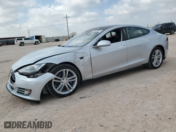 2014 Tesla Model S 60 with VIN 5YJSA1H10EFP38270, listed as a Copart auction lot 53893605 with 170,814 mi miles and Clean Title. Bid and sale history available at DreamBid. Image 1.