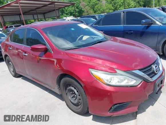 2016 Nissan Altima SR with VIN 1N4AL3AP9GC261277, listed as a IAAI auction lot 42101629 with 192,380 mi miles and . Bid and sale history available at carsss.com. Image 1.