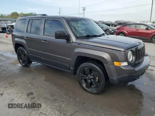 2015 Jeep Patriot Altitude Edition with VIN 1C4NJPBA2FD210652, listed as a Copart auction lot 53297605 with 142,759 mi miles and Salvage Title. Bid and sale history available at carsss.com. Image 4.