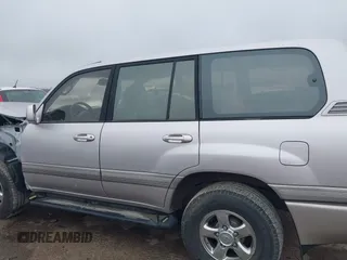 2002 Toyota Land Cruiser with VIN JTEHT05J322029734, listed as a IAAI auction lot 41953160 with 327,101 mi miles. Bid and sale history available at carsss.com. Image 14.