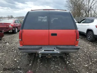 1995 Chevrolet Tahoe with VIN 1GNEK13K8SJ366795, listed as a Copart auction lot 49712575 with 236,025 mi miles and Salvage Title. Bid and sale history available at carsss.com. Image 6.