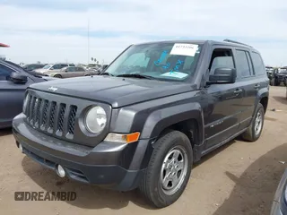 2017 Jeep Patriot Sport SE with VIN 1C4NJPBA3HD136578, listed as a IAAI auction lot 41733206 with 193,522 mi miles and . Bid and sale history available at DreamBid. Image 18.