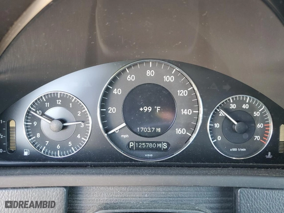 2003 Mercedes-Benz CLK-Class 5.0L with VIN WDBTJ75J43F018571, listed as a Copart auction lot 72736304 with 125,780 mi miles and Salvage Title. Bid and sale history available at carsss.com. Image 9.