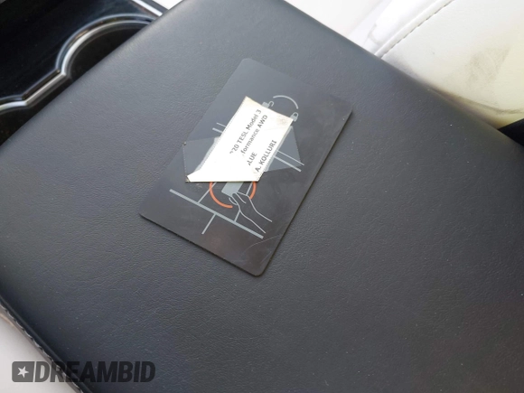 2020 Tesla Model 3 Performance z VIN 5YJ3E1EC7LF641918, wystawiony jako IAAI lot #41984261 z przebiegiem 50 202 mil mil oraz . Historia ofert i sprzedaży dostępna na DreamBid. Obrazek 11.