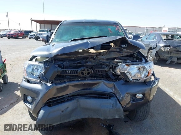2014 Toyota Tacoma PreRunner with VIN 3TMJU4GN0EM164077, listed as a IAAI auction lot 41712542 with 69,443 mi miles. Bid and sale history available at carsss.com. Image 12.
