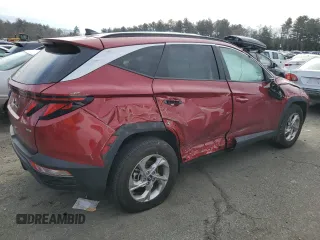 2024 Hyundai Tucson SEL with VIN 5NMJBCDE3RH410732, listed as a Copart auction lot 45792445 with 6,995 mi miles and Salvage Title. Bid and sale history available at carsss.com. Image 3.