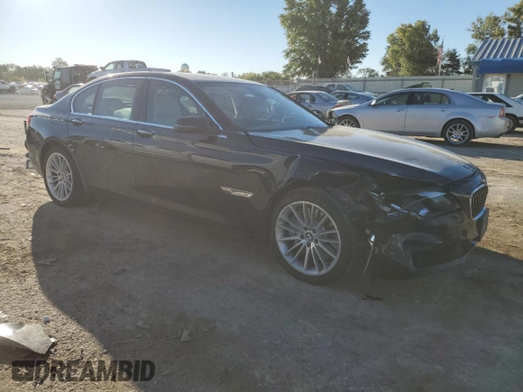 2013 BMW 7 Series 750i with VIN WBAYA8C50DC996634, listed as a Copart auction lot 76252824 with 110,807 mi miles and Salvage Title. Bid and sale history available at DreamBid. Image 4.