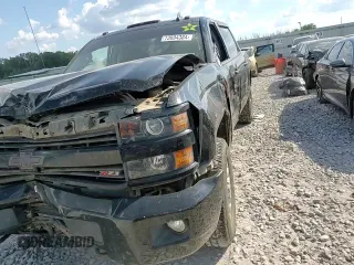 2019 Chevrolet Silverado 3500HD LTZ z VIN 1GC1KXEG0KF186796, wystawiony jako Copart lot #73894384 z przebiegiem 71 892 mil mil oraz Szkoda całkowita • Salvage title. Historia ofert i sprzedaży dostępna na DreamBid. Obrazek 10.