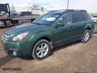 2014 Subaru Outback 2.5i Premium with VIN 4S4BRCCC3E3245091, listed as a IAAI auction lot 41781147 with 81,102 mi miles. Bid and sale history available at carsss.com. Image 2.