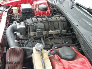 2009 Dodge Challenger R/T z VIN 2B3LJ54T09H563037, wystawiony jako IAAI lot #43288315 z przebiegiem 190 806 mil mil oraz . Historia ofert i sprzedaży dostępna na DreamBid. Obrazek 20.