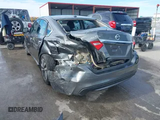 2016 Nissan Altima S z VIN 1N4AL3AP5GC221181, wystawiony jako IAAI lot #41341404 z przebiegiem 177 674 mil mil oraz . Historia ofert i sprzedaży dostępna na DreamBid. Obrazek 6.