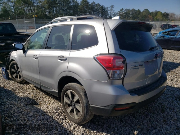 2018 Subaru Forester Limited with VIN JF2SJAJC6JH592559, listed as a Copart auction lot 41582243 with 44,025 mi miles. Bid and sale history available at carsss.com. Image 2.