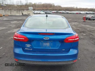 2018 Ford Focus SE z VIN 1FADP3F23JL200674, wystawiony jako IAAI lot #42009238 z przebiegiem 78 007 mil mil oraz . Historia ofert i sprzedaży dostępna na DreamBid. Obrazek 16.