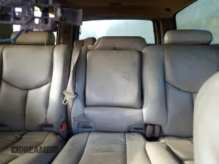 2005 GMC Yukon XL SLT with VIN 1GKFK16Z95J100913, listed as a Copart auction lot 51825525 with Not Provided miles and Salvage Title. Bid and sale history available at carsss.com. Image 10.
