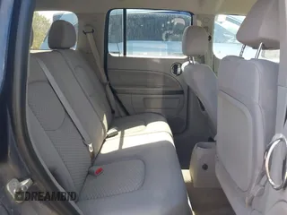 2010 Chevrolet HHR 1LT с VIN 3GNBABDB7AS569037, выставлен на аукционе IAAI как лот 42606165 с пробегом 119 588 миль миль и . История ставок и продаж доступна на DreamBid. Изображение 8.