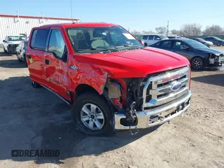 2016 Ford F-150 XLT with VIN 1FTEW1EF9GKD75911, listed as a IAAI auction lot 41763073 with 181,070 mi miles. Bid and sale history available at carsss.com. Image 1.