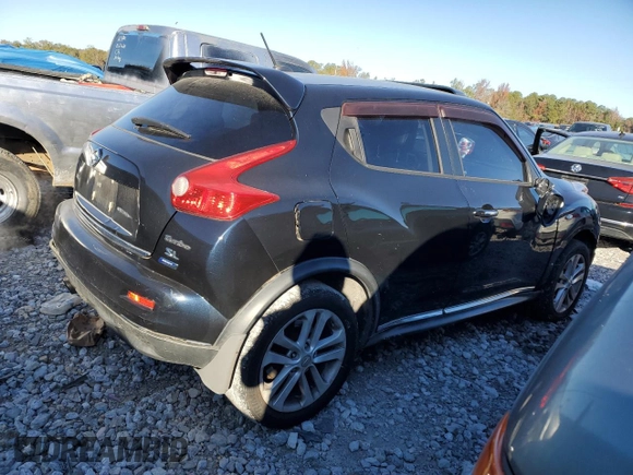 2012 Nissan Juke SL with VIN JN8AF5MRXCT104429, listed as a Copart auction lot 82559014 with Not Provided miles and Salvage Title. Bid and sale history available at carsss.com. Image 3.