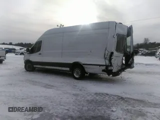 2021 Ford Transit Cargo with VIN 1FTBW3X89MKA61149, listed as a IAAI auction lot 41520778 with Not Provided miles. Bid and sale history available at carsss.com. Image 3.