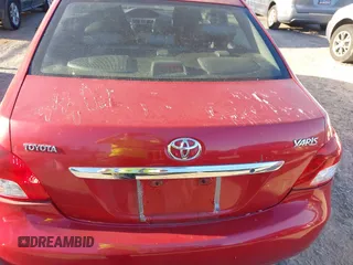 2010 Toyota Yaris with VIN JTDBT4K39A4070153, listed as a IAAI auction lot 41519671 with 169,090 mi miles and . Bid and sale history available at carsss.com. Image 12.