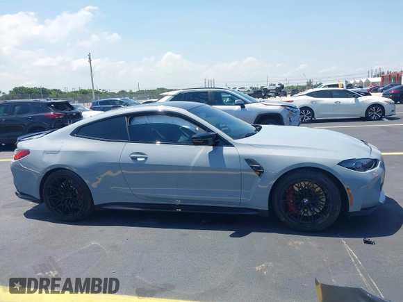 2021 BMW M4 Competition z VIN WBS33AZ08MCG54855, wystawiony jako IAAI lot #42269042 z przebiegiem 15 890 mil mil oraz . Historia ofert i sprzedaży dostępna na DreamBid. Obrazek 14.