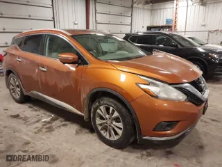 2015 Nissan Murano Platinum with VIN 5N1AZ2MH7FN282814, listed as a IAAI auction lot 41719983 with 220,000 mi miles. Bid and sale history available at carsss.com. Image 1.