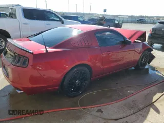2014 Ford Mustang V6 z VIN 1ZVBP8AM5E5277478, wystawiony jako Copart lot #49688705 z przebiegiem 126 175 mil mil oraz Nie do naprawy • Non repairable. Historia ofert i sprzedaży dostępna na DreamBid. Obrazek 3.