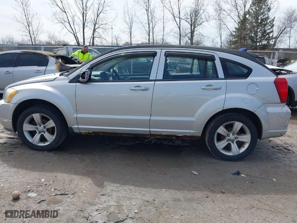 2010 Dodge Caliber SXT with VIN 1B3CB4HAXAD550376, listed as a IAAI auction lot 41952369 with 174,418 mi miles. Bid and sale history available at carsss.com. Image 14.