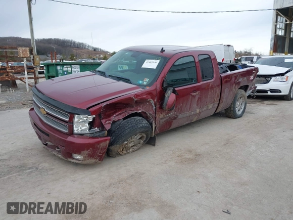 2013 Chevrolet Silverado 1500 LT with VIN 1GCRKSE72DZ273042, listed as a IAAI auction lot 41485356 with 179,279 mi miles and . Bid and sale history available at DreamBid. Image 17.
