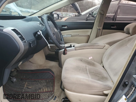 2004 Toyota Prius z VIN JTDKB20U640016341, wystawiony jako Copart lot #52828115 z przebiegiem 53 551 mil mil oraz Czysty tytuł • Clean title. Historia ofert i sprzedaży dostępna na DreamBid. Obrazek 7.
