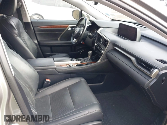 2018 Lexus RX 350L Premium z VIN JTJDZKCA2J2005016, wystawiony jako IAAI lot #40415146 z przebiegiem 33 212 mil mil oraz . Historia ofert i sprzedaży dostępna na DreamBid. Obrazek 5.