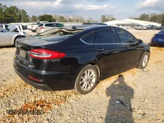 2020 Ford Fusion SE with VIN 3FA6P0HDXLR150849, listed as a Copart auction lot 47095655 with 84,206 mi miles and Salvage Title. Bid and sale history available at DreamBid. Image 3.