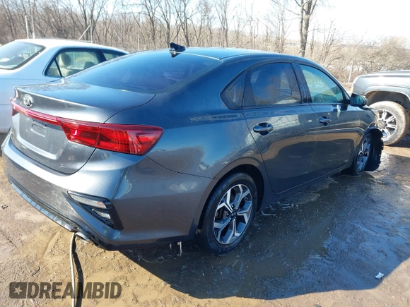 2019 Kia Forte LXS with VIN 3KPF24AD3KE093233, listed as a IAAI auction lot 41610480 with 55,175 mi miles. Bid and sale history available at carsss.com. Image 4.