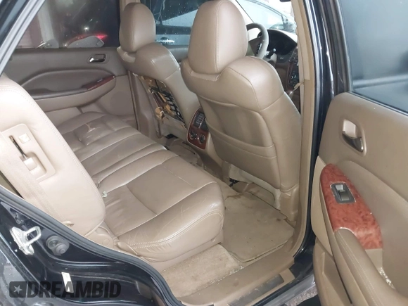 2004 Acura MDX Touring Pkg with VIN 2HNYD18624H544873, listed as a IAAI auction lot 41455569 with 196,170 mi miles. Bid and sale history available at carsss.com. Image 8.