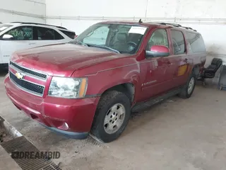 2007 Chevrolet Suburban LT с VIN 1GNFK16377J182691, выставлен на аукционе IAAI как лот 42479223 с пробегом Не указан миль и . История ставок и продаж доступна на DreamBid. Изображение 2.