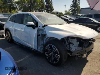 2023 Mercedes-Benz EQS with VIN 4JGDM2DB2PA009196, listed as a Copart auction lot 63701564 with 13,718 mi miles and Salvage Title. Bid and sale history available at carsss.com. Image 4.