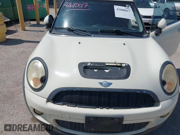 2007 MINI Hardtop S with VIN WMWMF73517TL83792, listed as a IAAI auction lot 42680017 with 135,631 mi miles and . Bid and sale history available at DreamBid. Image 6.